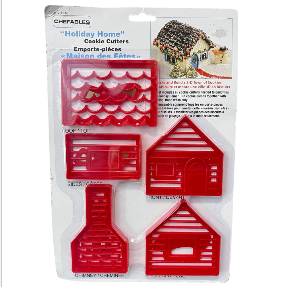 New Avon Chefables Holiday Home Cookie Cutters - 3D Cookie House